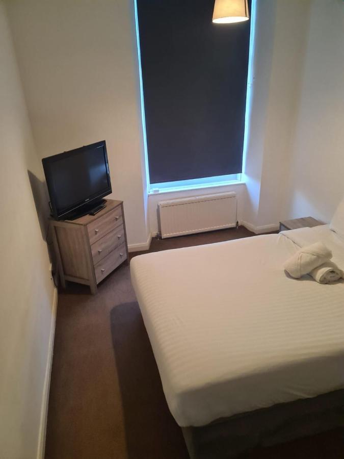 24Hr Self Check In Apartment Central Barnsley Eksteriør bilde